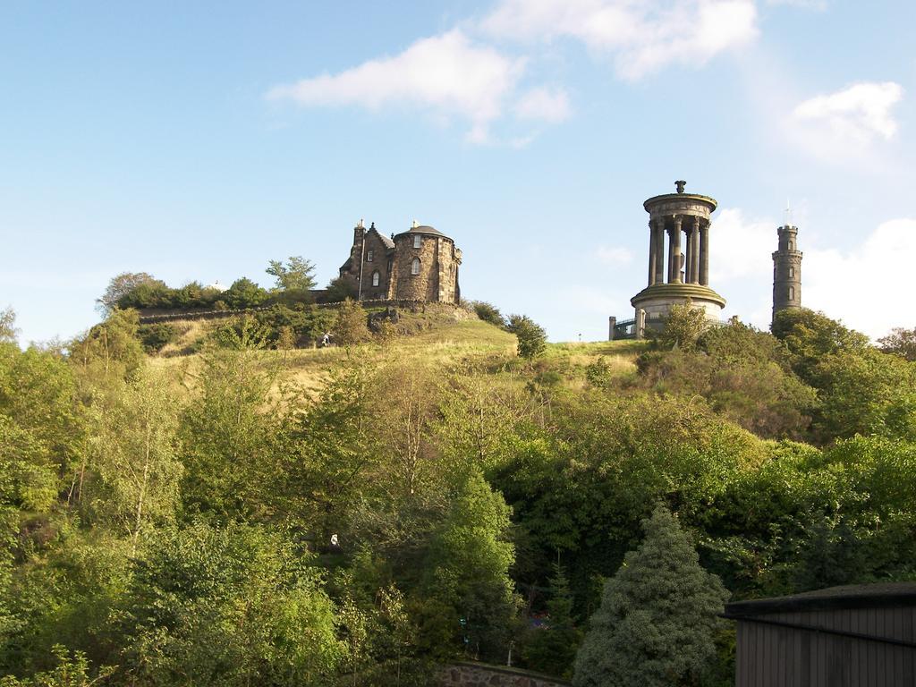 Central Calton Hill What A View Edimburgo Quarto foto